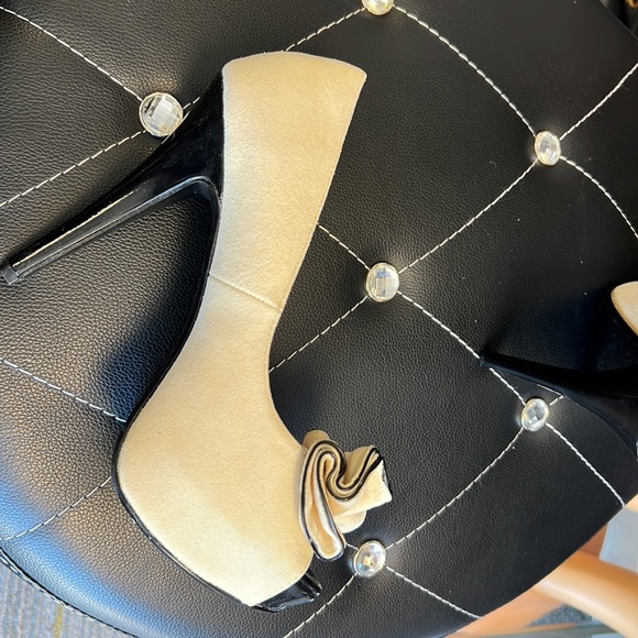 Cream Pumps - Picture 5 of 5